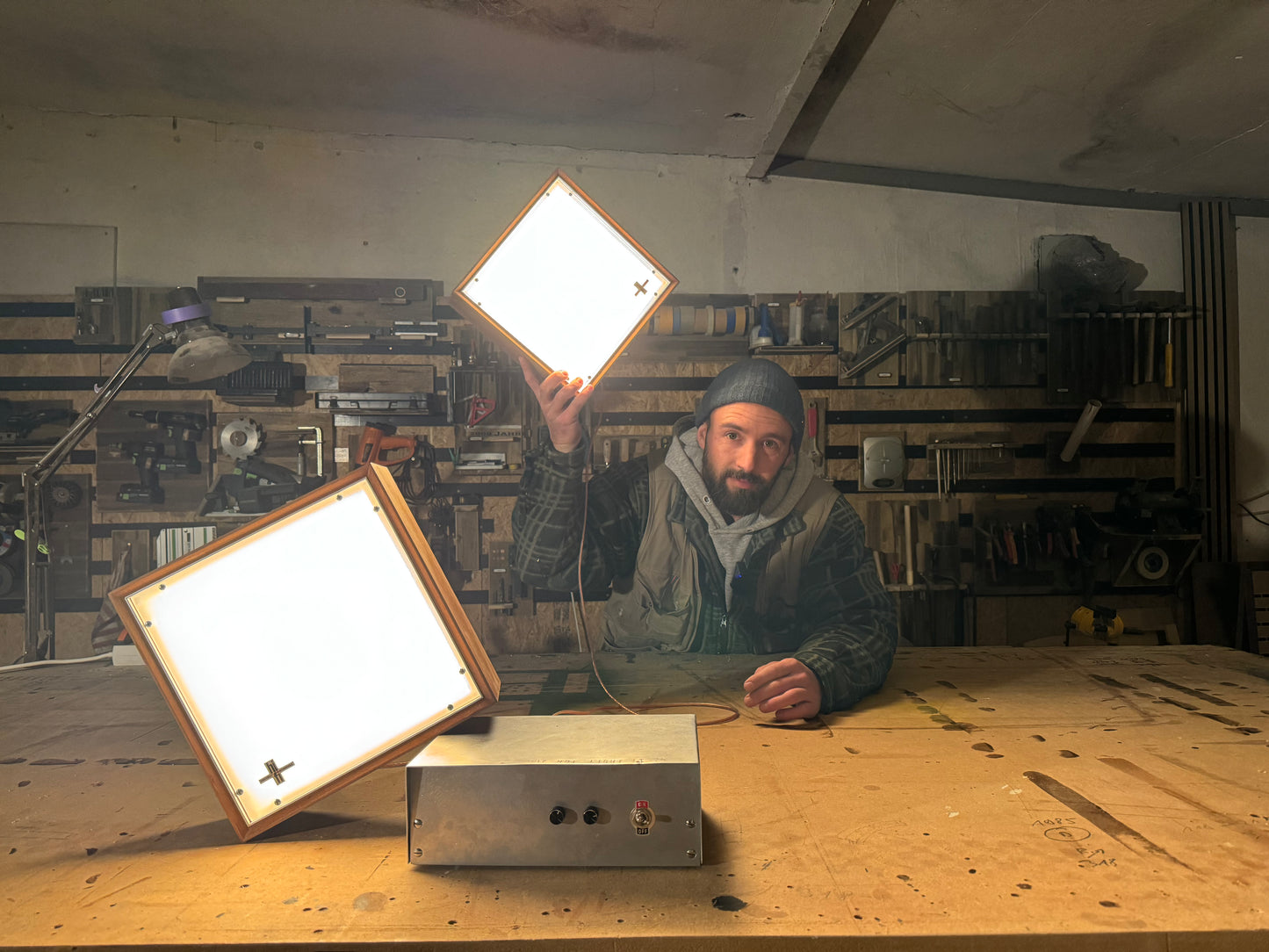WHY NOT LIGHT IT?! - MUSIKANLAGEN LAMPE